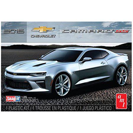 AMT AMT982 1:25 Scale 2016 Chevy Camaro SS Model Kit