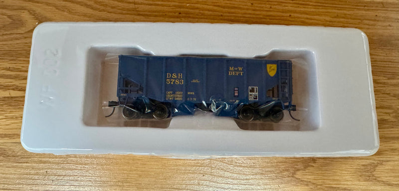 Bowser HO Ballast Hopper D & H 5783