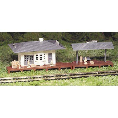 Bachmann Trains Suburban Station HO Scale