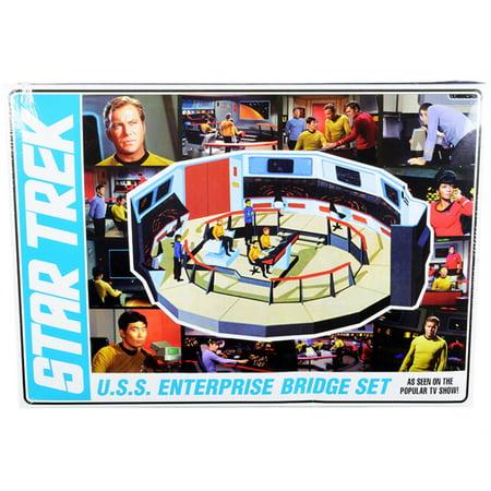 Skill 2 Model Kit U.S.S. Enterprise Command Bridge Set Trek TV Show 1/32 Scale Model by AMT
