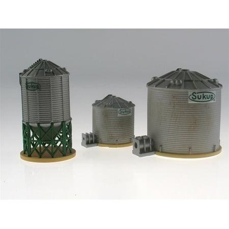Sukup Grain Towers (3) 1ea/3 N Scale by IMEX