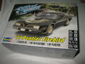 Plastic Model Kit-'77 Smokey and the Bandit Firebird 1:25