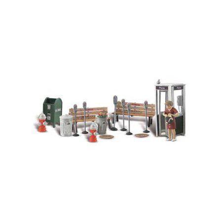 Street Accessories (Benches Hydrants Meters.) O Scale Woodland Scenics