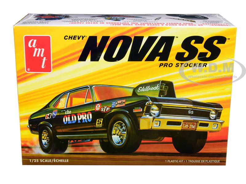 AMT 1972 Chevy Nova SS "Old Pro" 1:25 Scale Model Kit