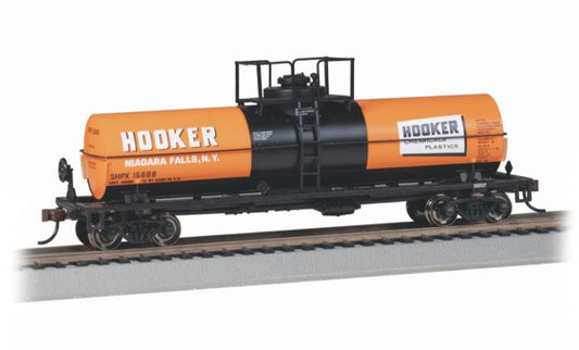Bachmann Chemical Tank Car - Hooker Chemicals #15688