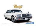 Aoshima Toyota VG45 Century L-Type '90 1/24th Scale Plastic Model Kit No. AOS-06932
