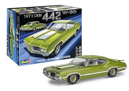 Revell 1/25th Scale 1971 Olds 442 W-30 Plastic Model Kit No. RMX14511