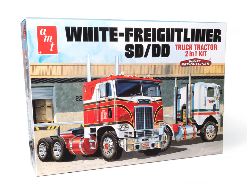 AMT White-Freightliner SD/DD Truck Tractor 2 in1 Kit No. AMT1046/06