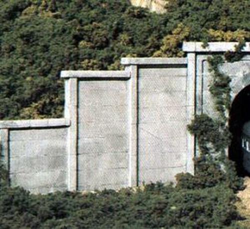 Woodland SCENics - Concrete Retaining Walls (6) N