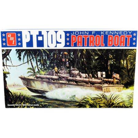 AMT AMT1233 1-64 Scale Pt-109 John F. Kennedy World War II Patrol Boat Skill 2 Model Kit