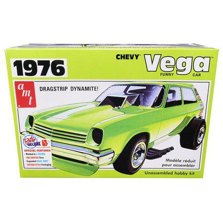 AMT 1976 Chevy Vega FUNNY CAR 1-25th Scale