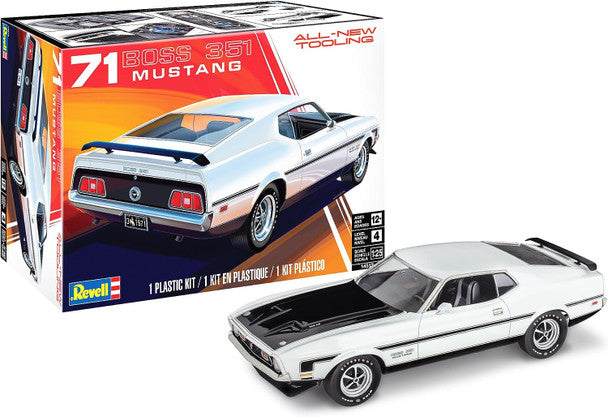 Revell 1:25 1971 Boss Mustang 351 Plastic Model Kit 14512